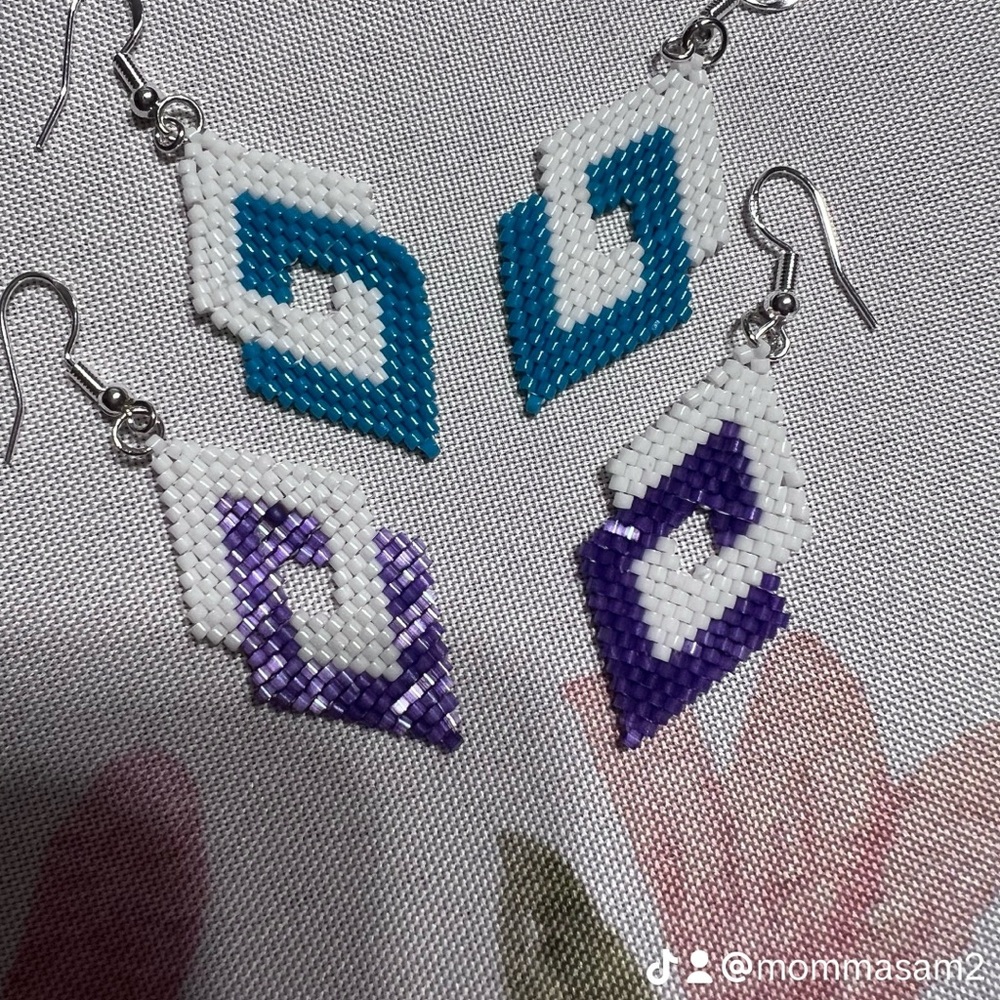 Beaded with muyki Delica beads.  Geometric shape.